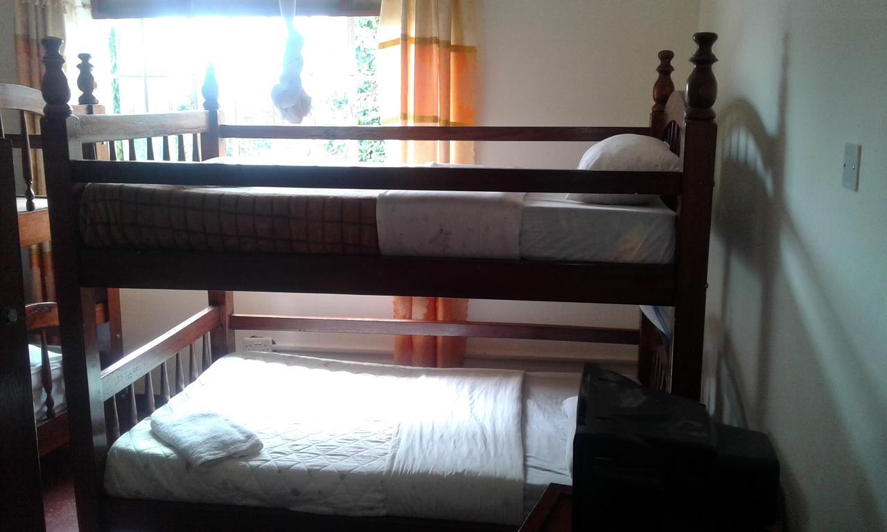 Skyway Hotel Εντέμπε Εξωτερικό φωτογραφία